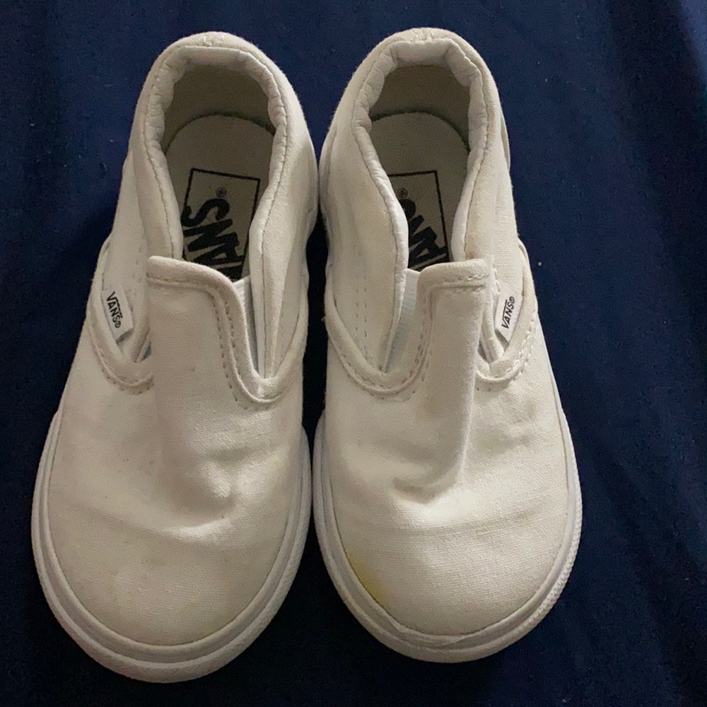 White toddler vans